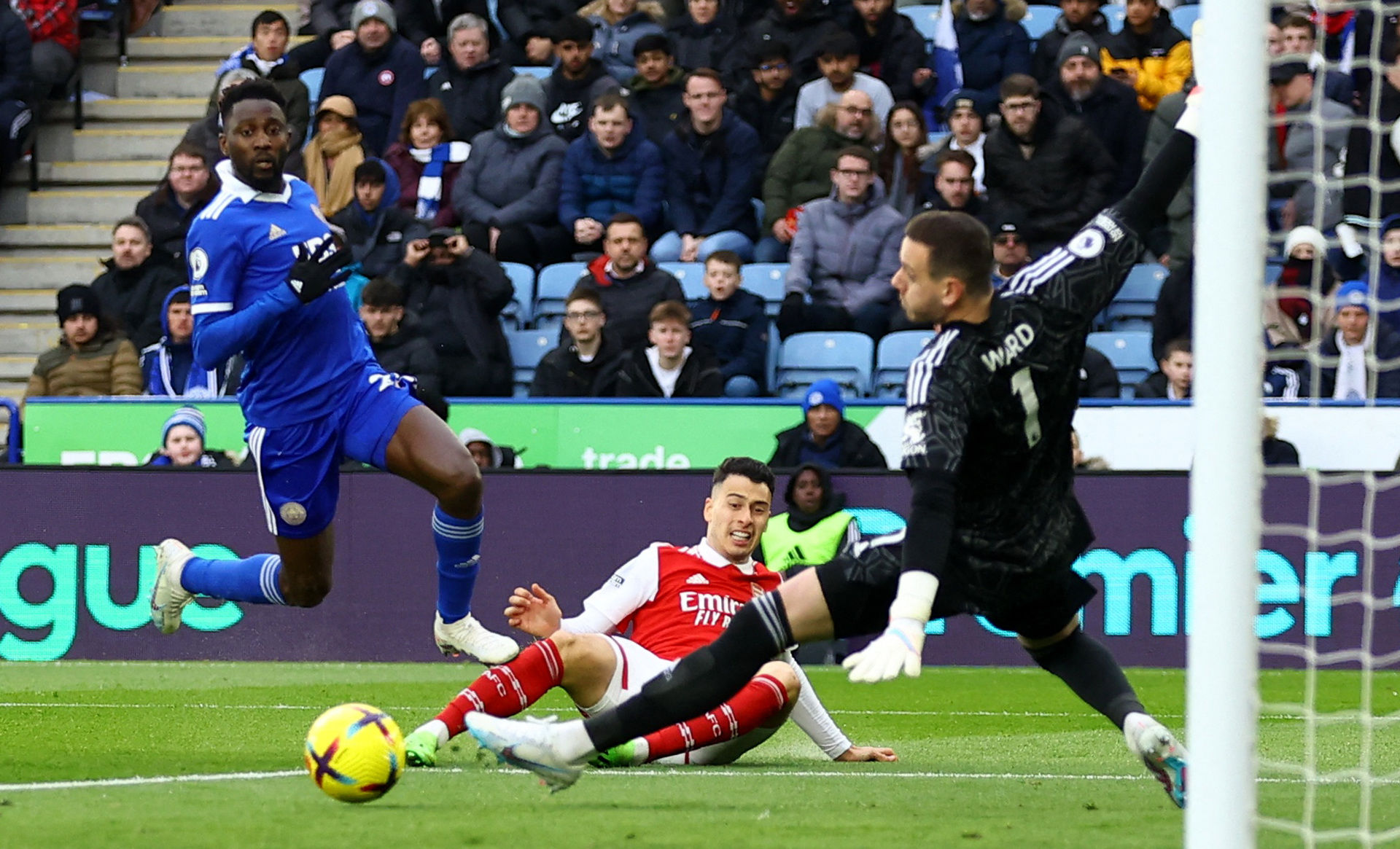 再次让篮球 再次让篮球